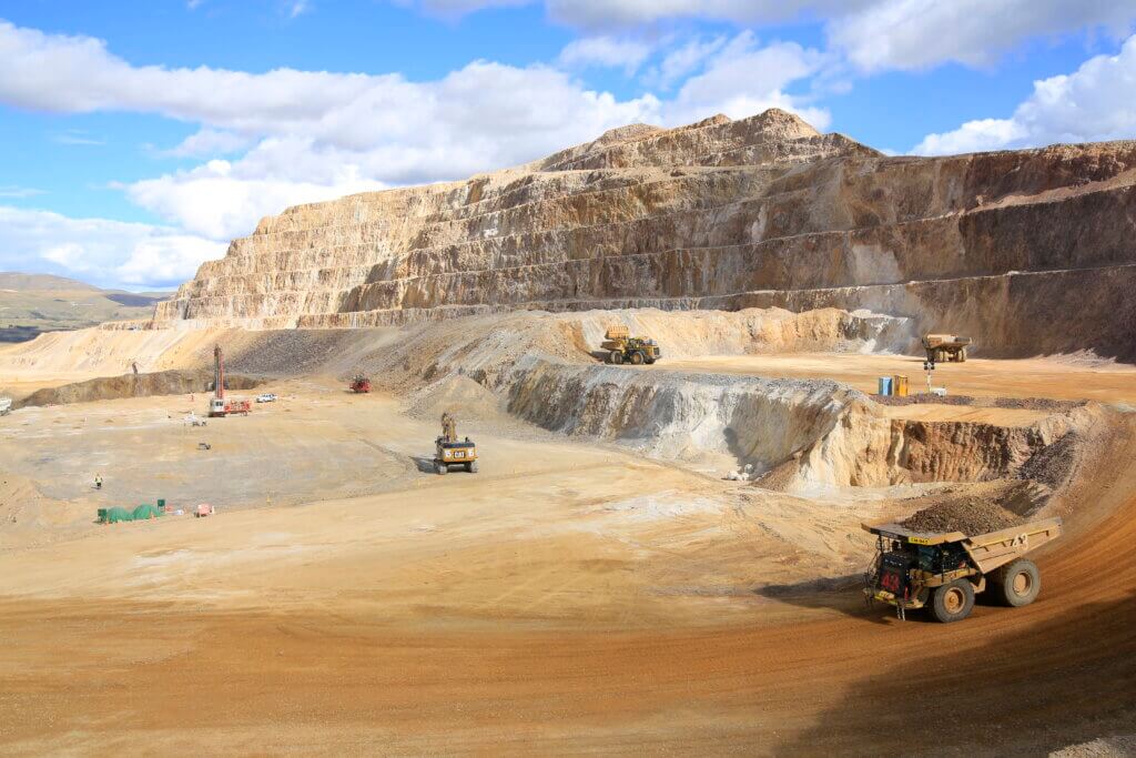 Canadá aprueba la venta de mina peruana La Arena a Zijin Mining