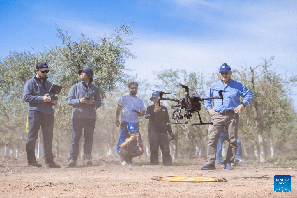 Chile y China Innovan en Agricultura para Enfrentar Sequía | Chile and China Innovate in Agriculture to Tackle Drought