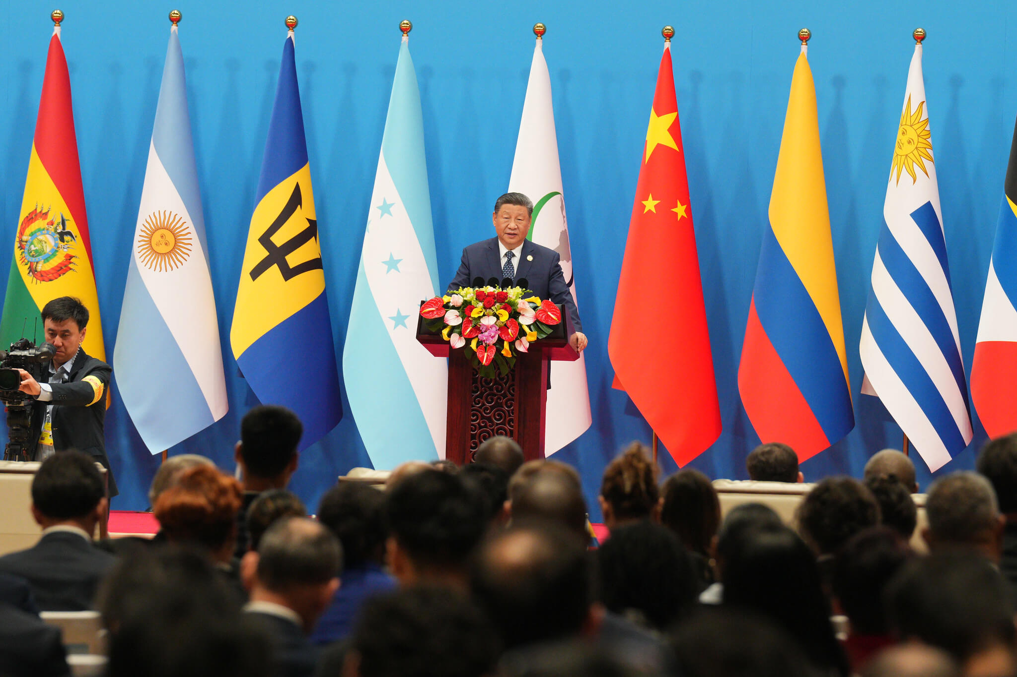 China se comprometió a conceder una línea de crédito a América Latina y el Caribe