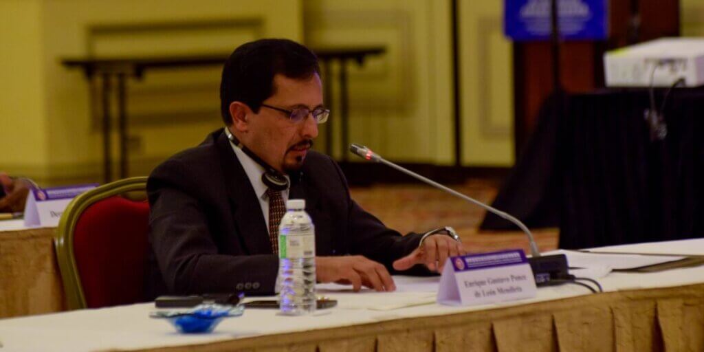 Viceministro de transporte de Bolivia asiste a foro en China