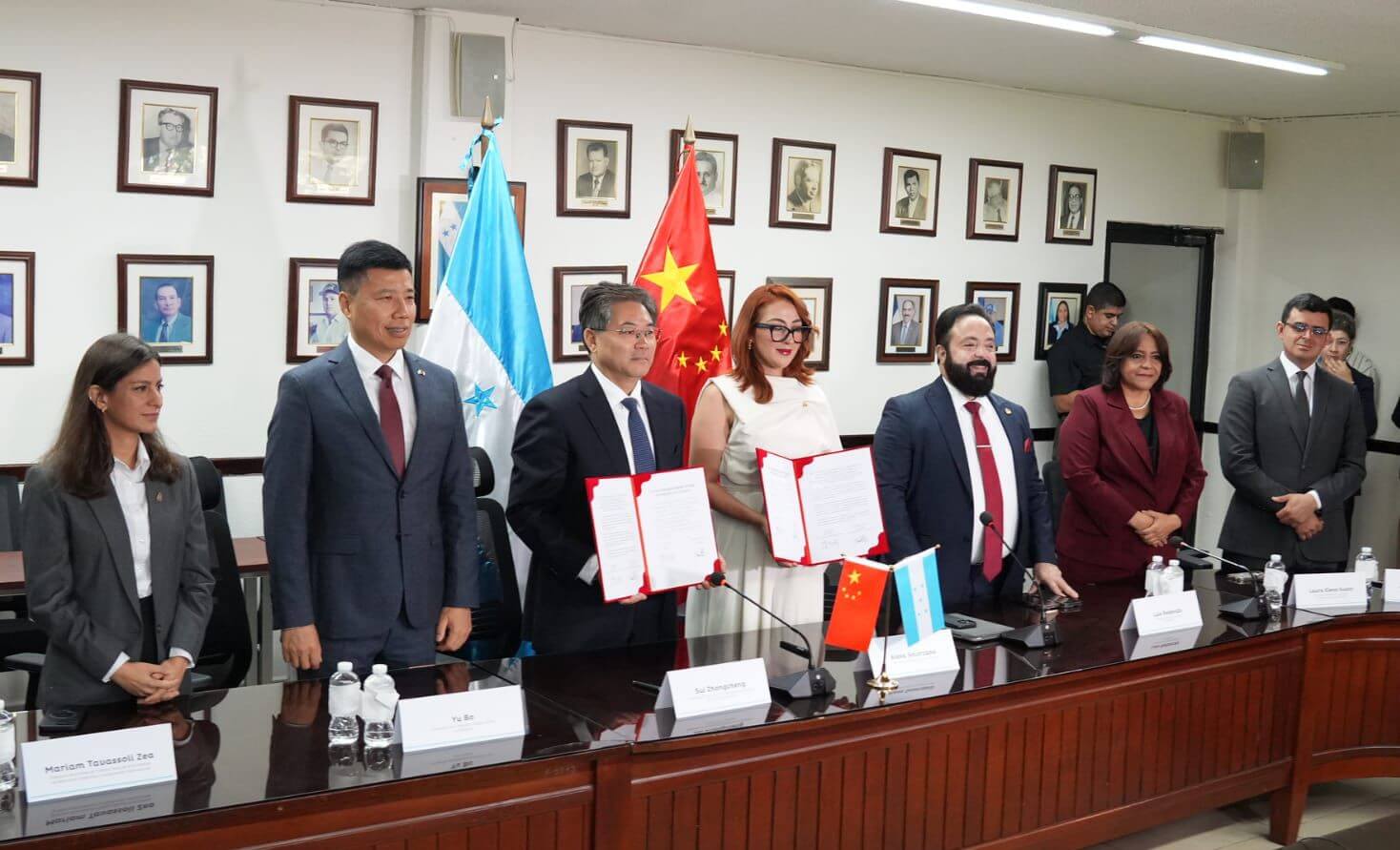 Honduras lanza proyecto para variedades híbridas de arroz con apoyo técnico de China