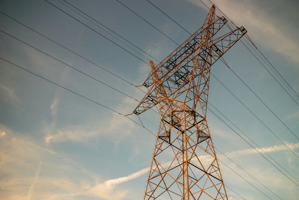 China Southern Power busca adquirir control mayoritario de Transelec en Chile