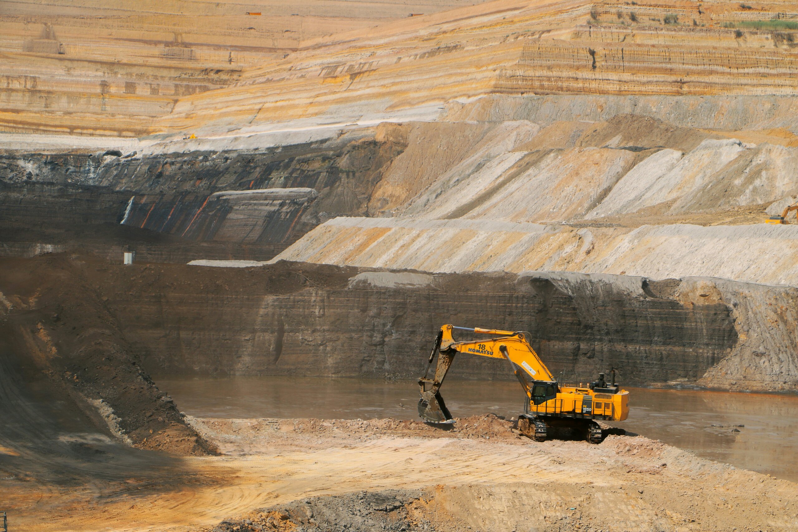 Empresas chinas acumulan más de medio millón de hectáreas en concesiones mineras en Nicaragua